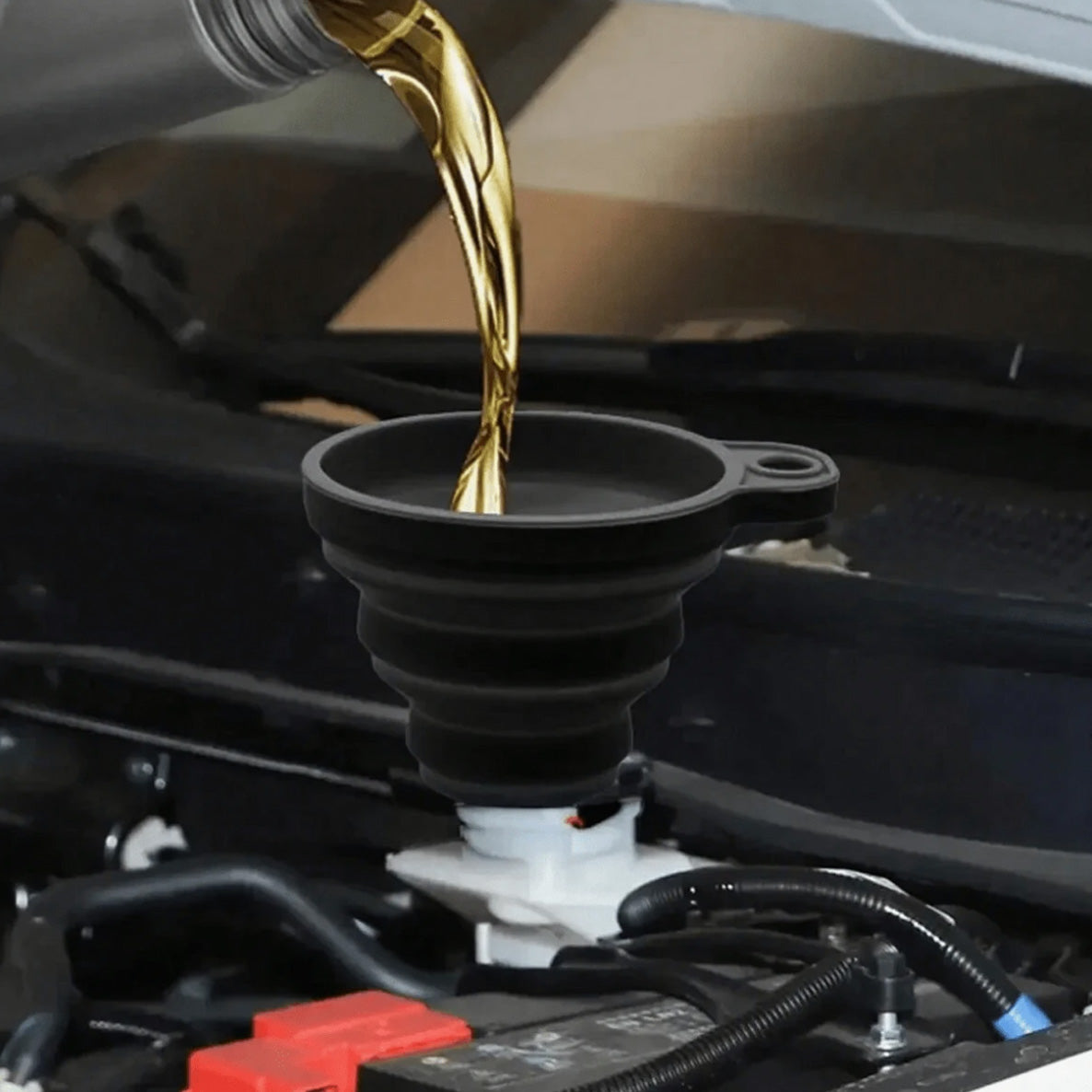 Kompaktný skladací lievik